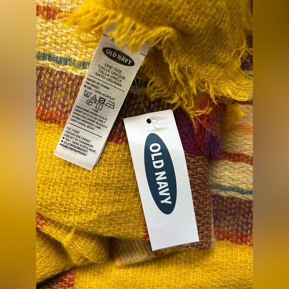 Old Navy Yellow Plaid Flannel Fringe Scarf Wrap NWT - Picture 11 of 14